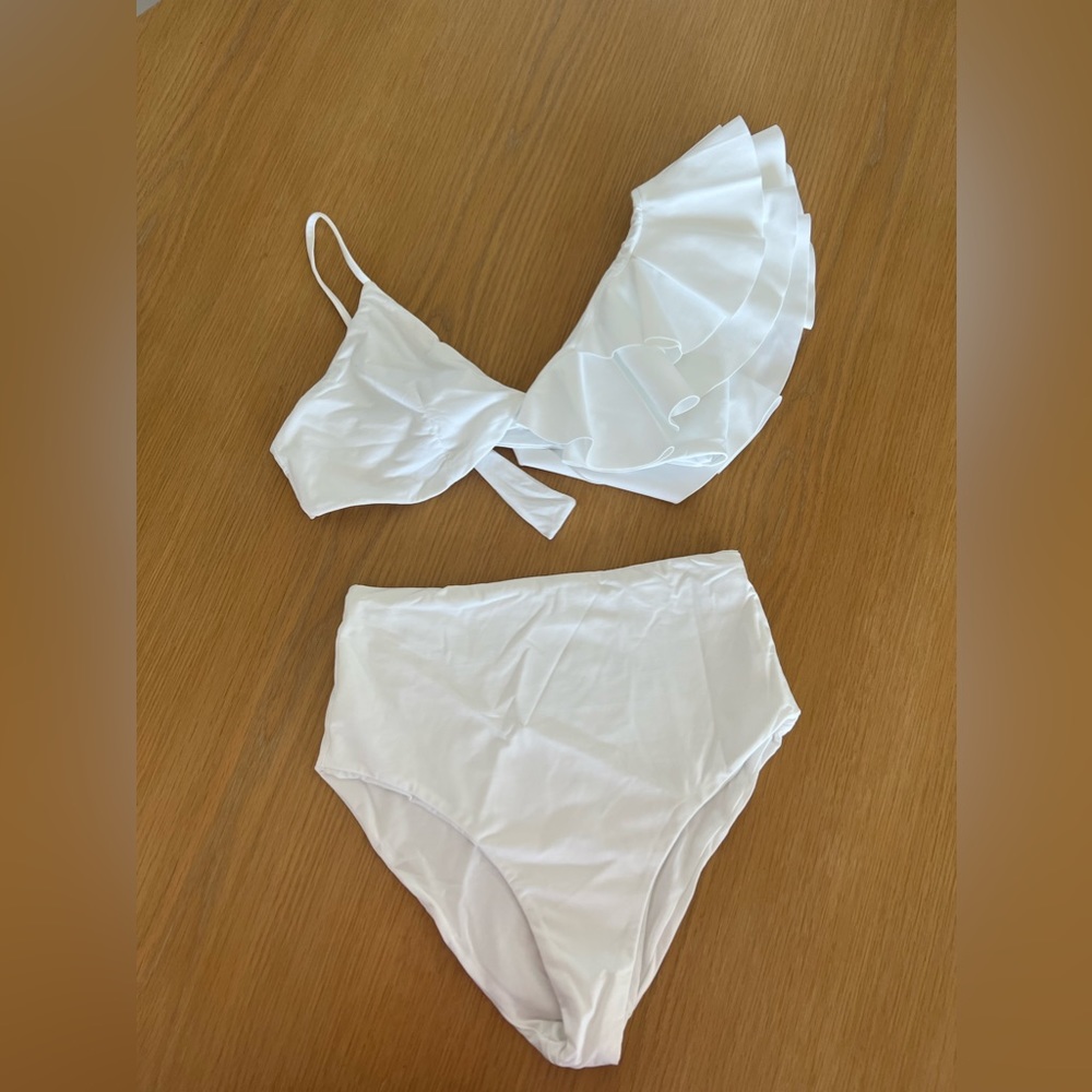 Maygel Coronel Bikini Set